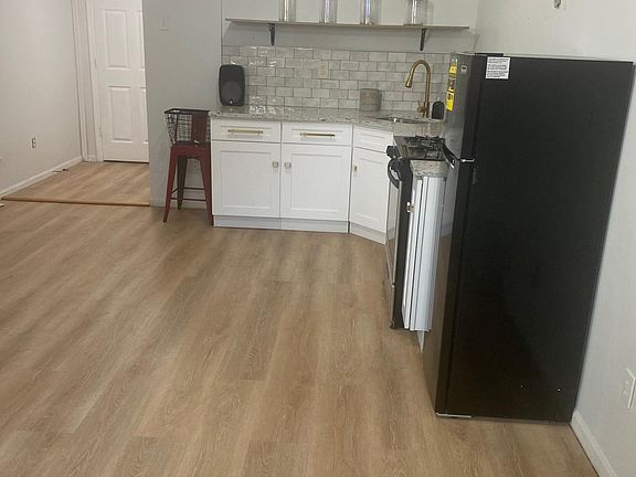 2nd image of 41 South Ave #1A