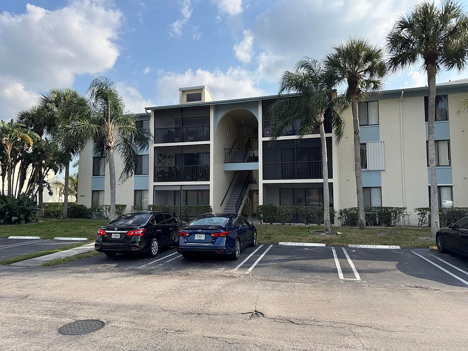 1st image of 1107 Green Pine Blvd APT E2
