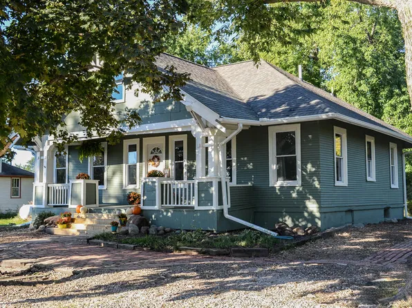 19313 Winchester Ave, Nevada, IA 50201