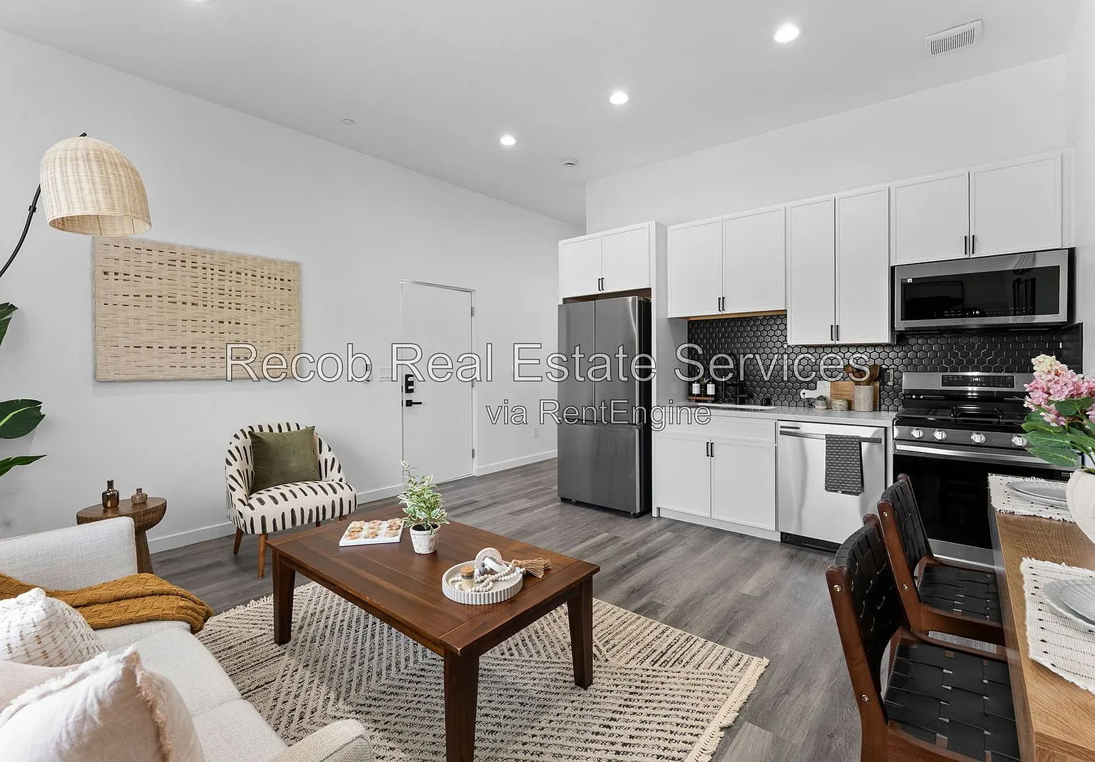 1 bed, 1.0 bath, 512 sqft, $2,295 — Photo 3