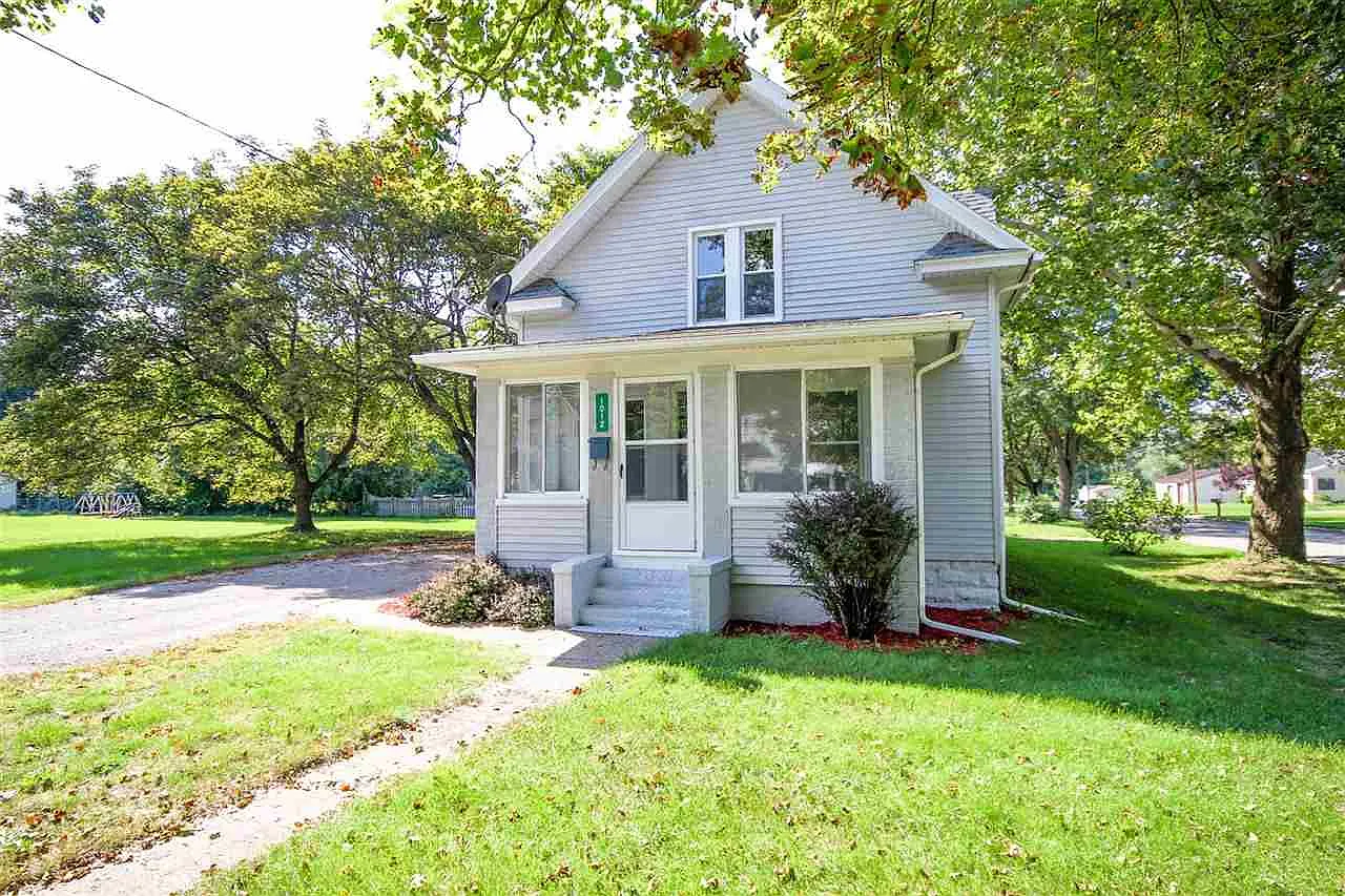 1012 N Waterloo St photo 1