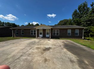 910 Pleasant Dr APT 2B, Shelby, NC 28152