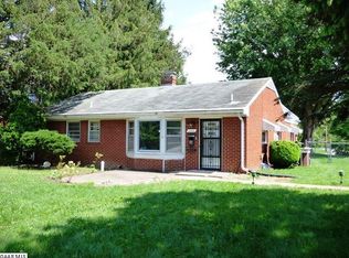 1528 Lyndhurst Rd, Waynesboro, VA 22980