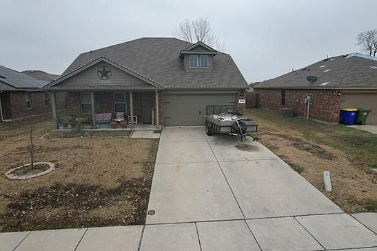 1st image of 2702 Old Farm Dr