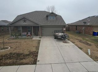 2702 Old Farm Dr, Seagoville, TX 75159