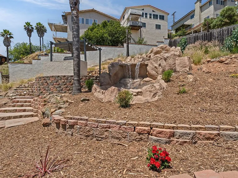1604 San Miguel Ave — Photo 14