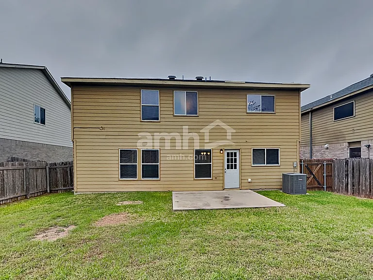 142 Blue Juniper — Photo 21
