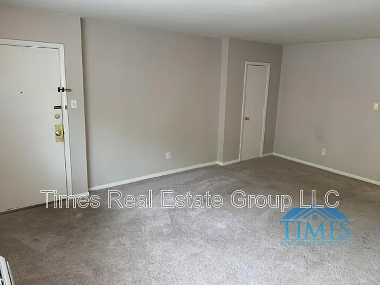 447 Pine St #A2 — Photo 6
