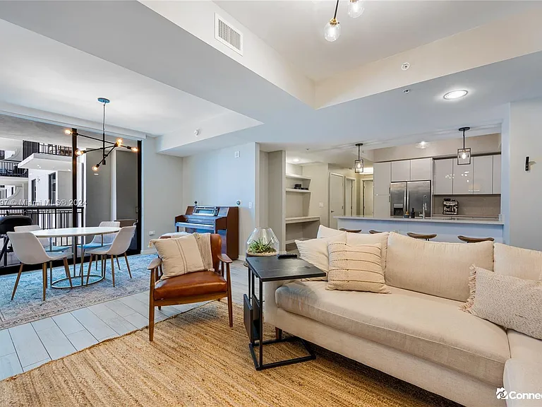 999 SW 1st Ave #2416 — Photo 2
