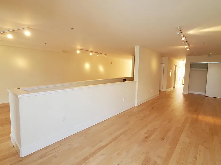 336 Harriet St #2 — Photo 17