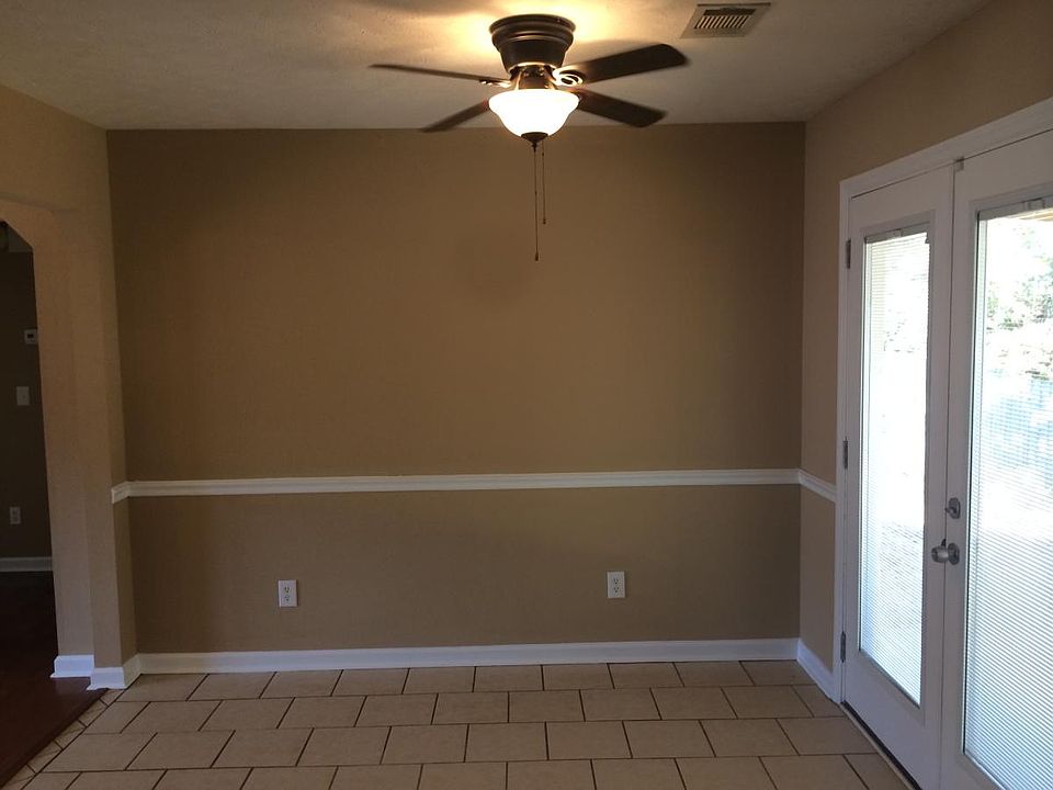 2nd image of 571 Lee Road 412