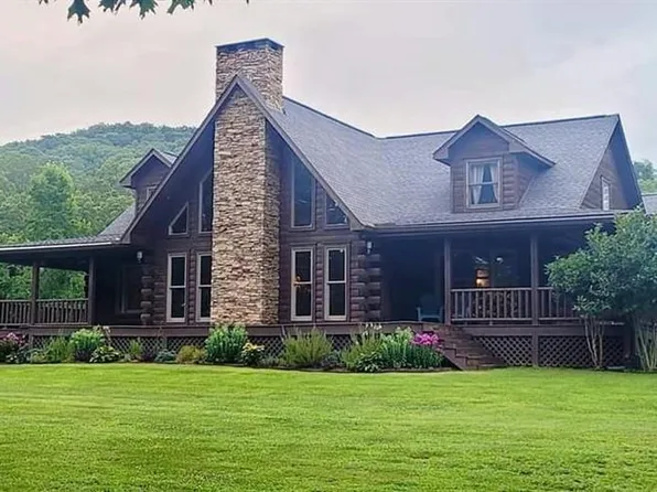 302 Clements Rd NE, Rome, GA 30161