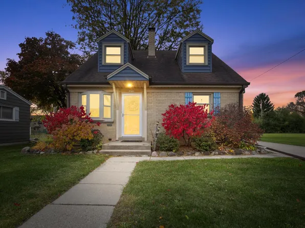 12729 West Derby PLACE, Butler, WI 53007