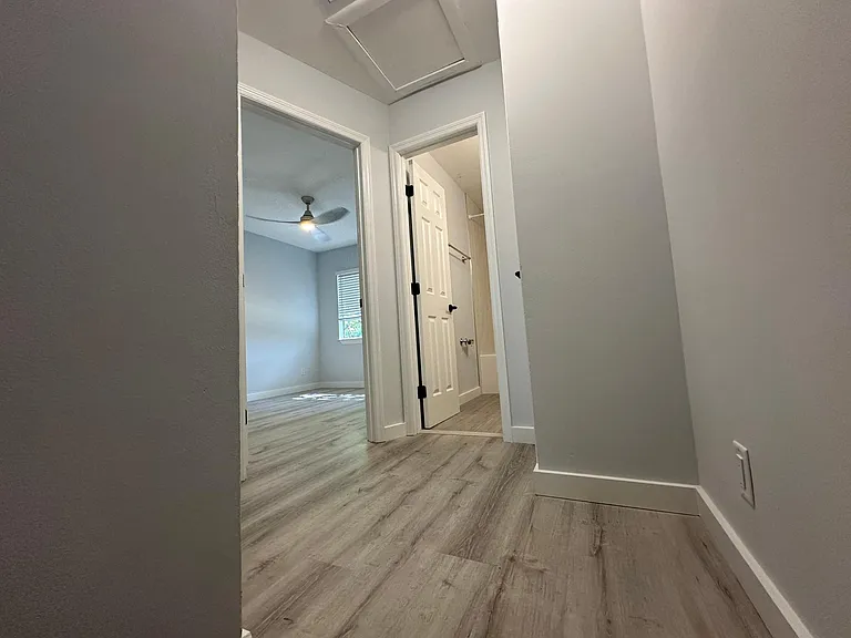 2531 Waters Edge Dr — Photo 30