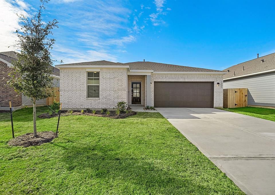 1st image of 14524 Jelly Pines Dr