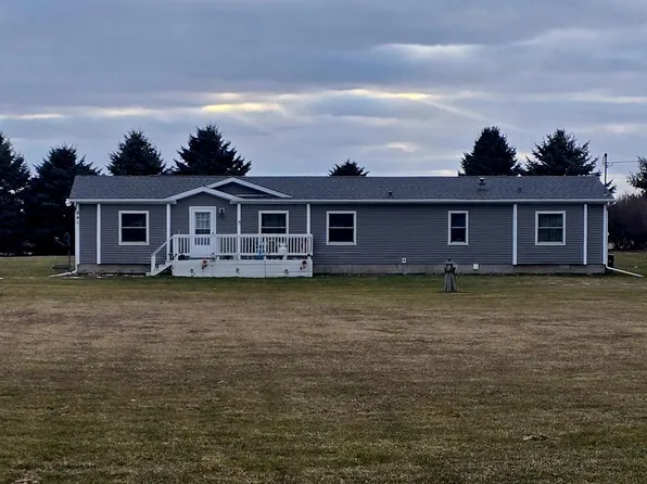 841 N Warren Rd, Ovid, MI 48866