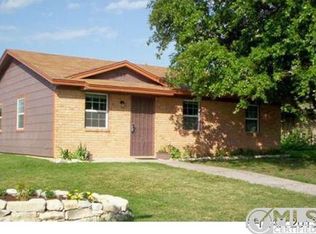 926 Hackberry St, Copperas Cove, TX 76522