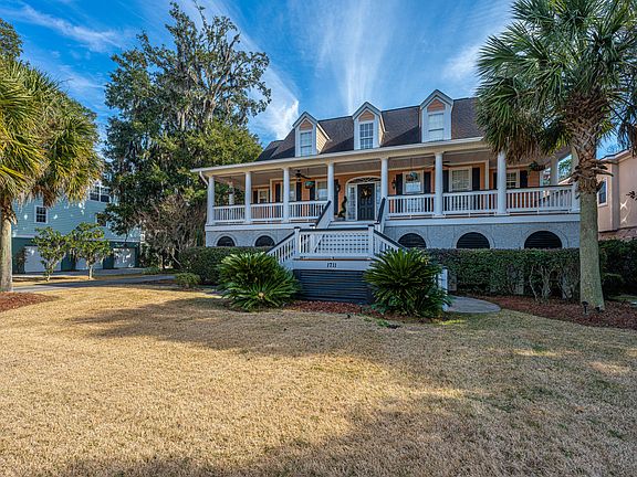 3rd image of 1711 Indigo Island Dr