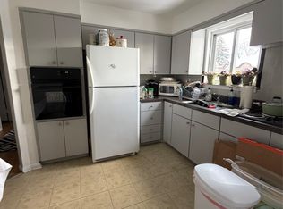 144 Roslyn Rd, Mineola, NY 11501