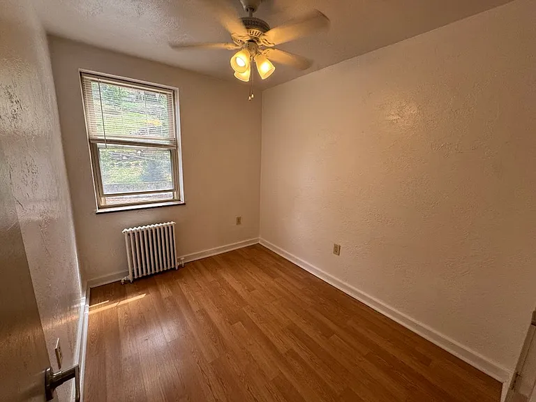 5506 Fifth Avenue — Photo 66