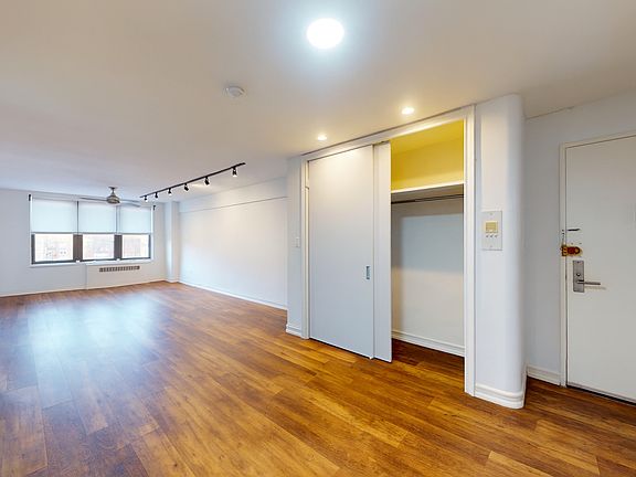 3rd image of 125 96th St APT 6G