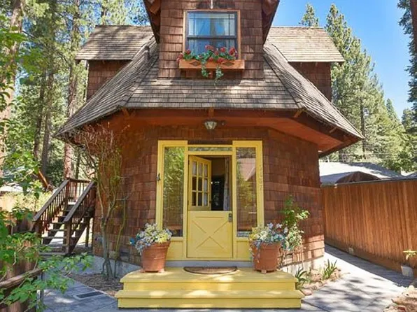 8487 Steelhead Ave, Kings Beach, CA 96143