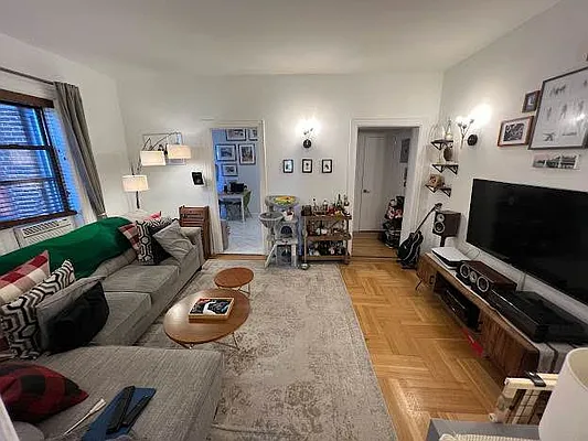 Rented by Homestore Realty Network | media 1