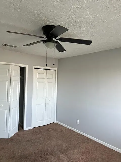 2 bed, 1.5 bath, 1008 sqft, $1,300 — Photo 2