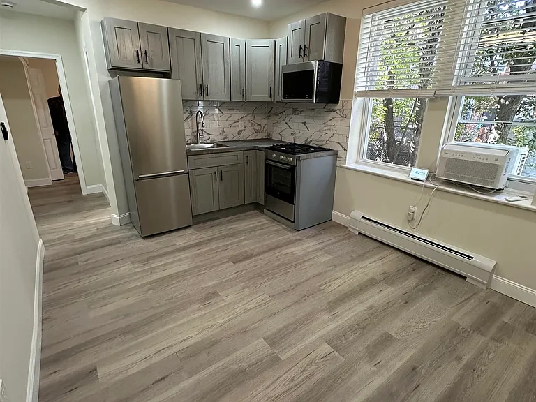 6109 Monroe Pl #3A — Photo 1