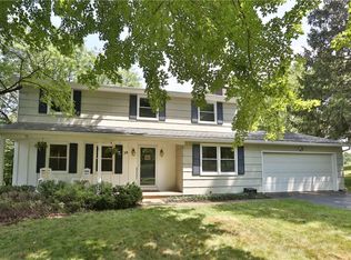 38 Waterford Way, Fairport, NY 14450