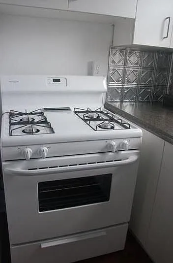 Kitchen 4