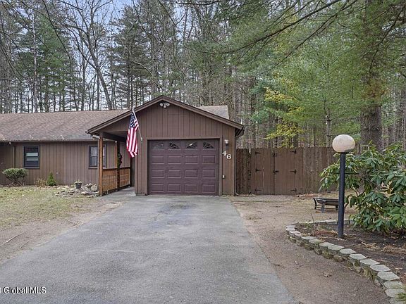 2nd image of 46 Pepperbush Place