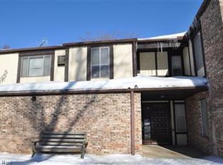 29315 Detroit Rd, Westlake, OH 44145