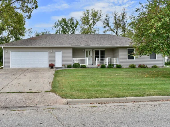 1101 Scenic View Ct, Rushford, MN 55971