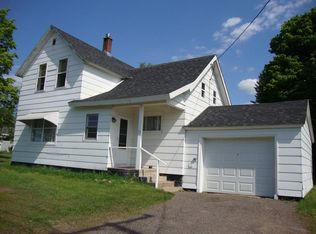 52 Mohawk St, Mohawk, MI 49950