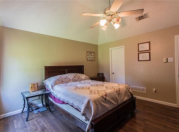4th image of 427 Wesley Ln
