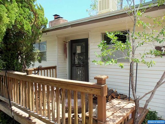 3rd image of 723 Dayhill St