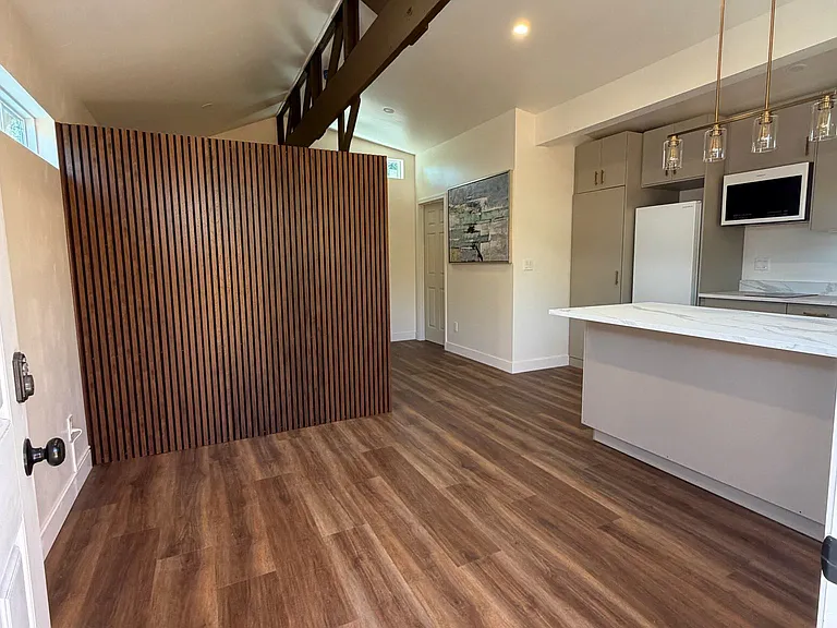 354 Fuller Ave #B — Photo 5