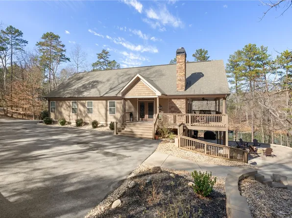 114 Muskhogean Rd, Fair Play, SC 29643