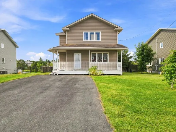 6 Davalan Place, Torbay, NL A1K0B7