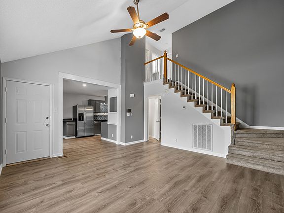 5th image of 443 Cranklen Cir
