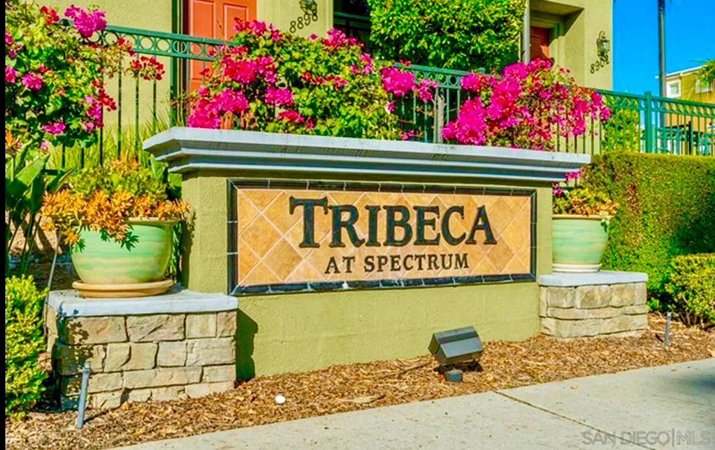 8713 Tribeca Cir — Photo 4