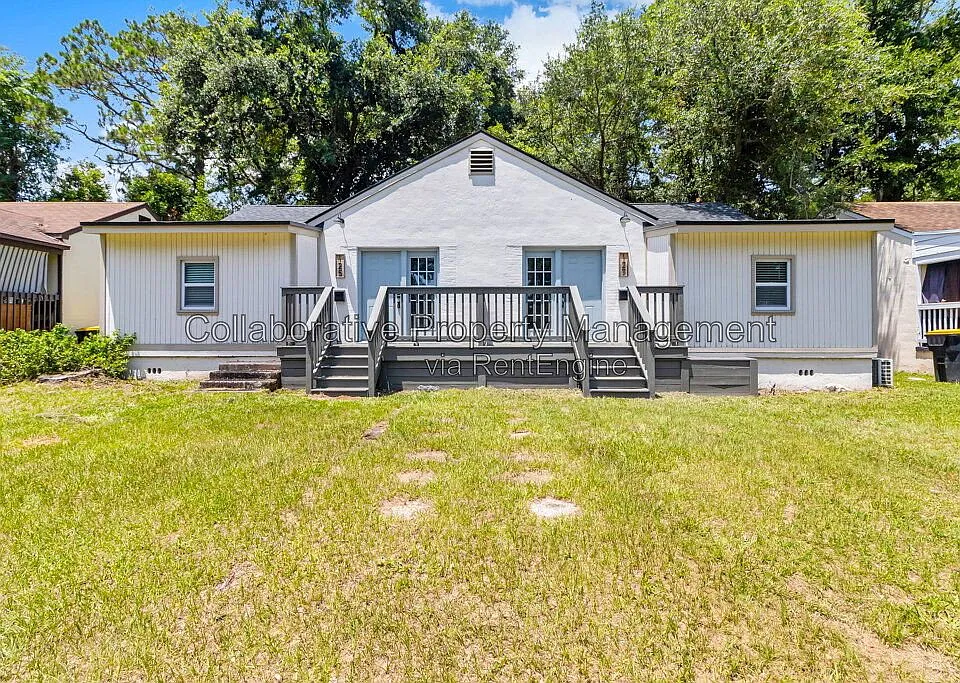 127 Hibiscus Ave