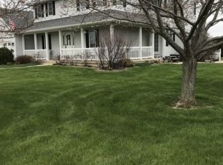 465 E 2050 North Rd, Edinburg, IL 62531