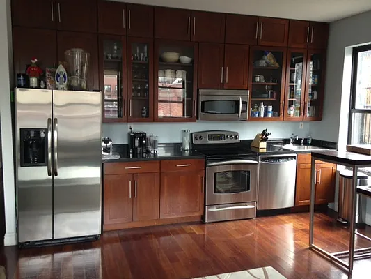 Rented by Pink Stone Realty LLC | media 30