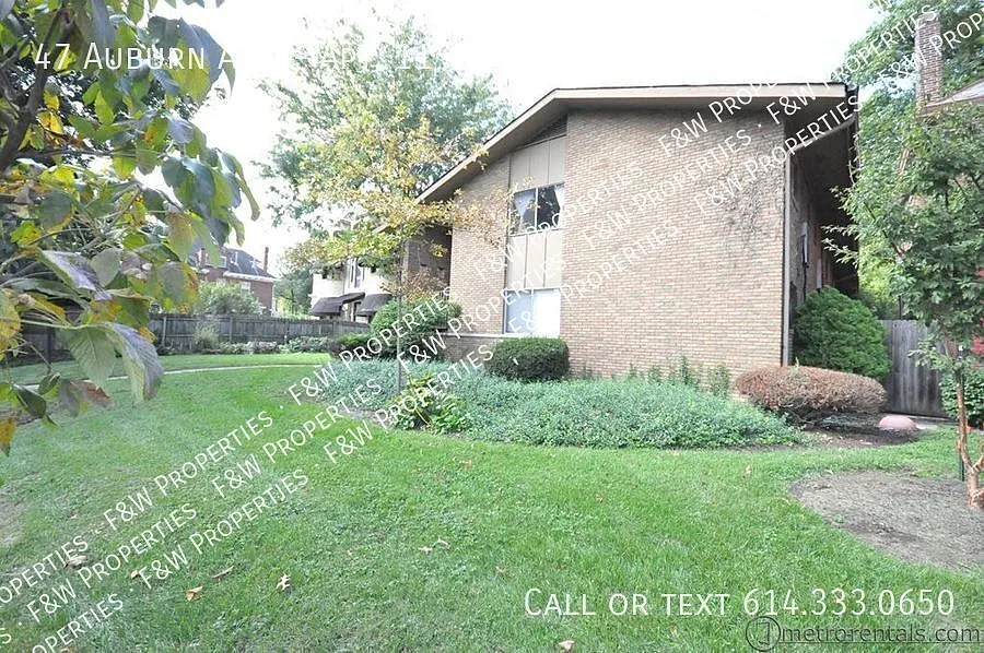 Dog Friendly, 1 Bedroom, 1 Bath Community Nestled in the Trees Near Franklin Park Conservatory. — Photo 2