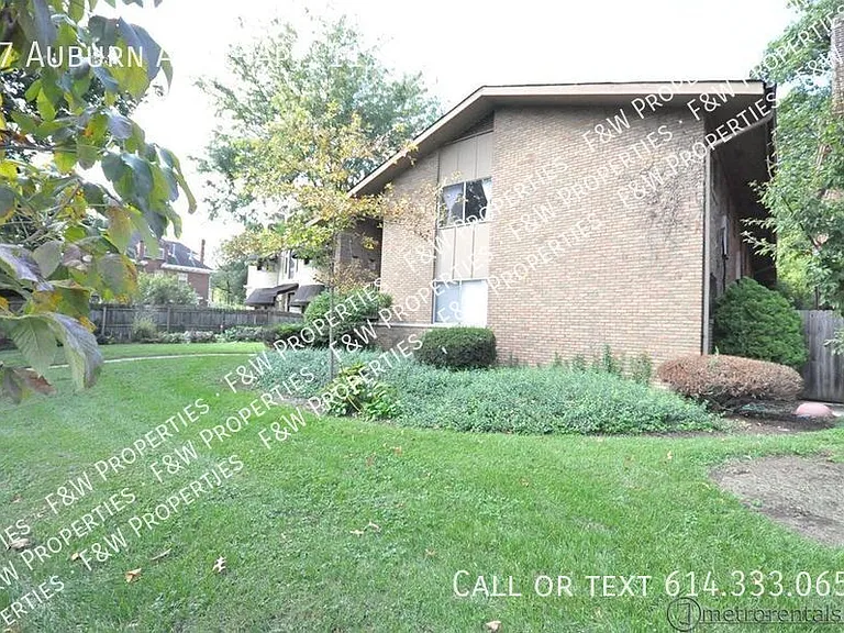 47 Auburn Ave #11 — Photo 2