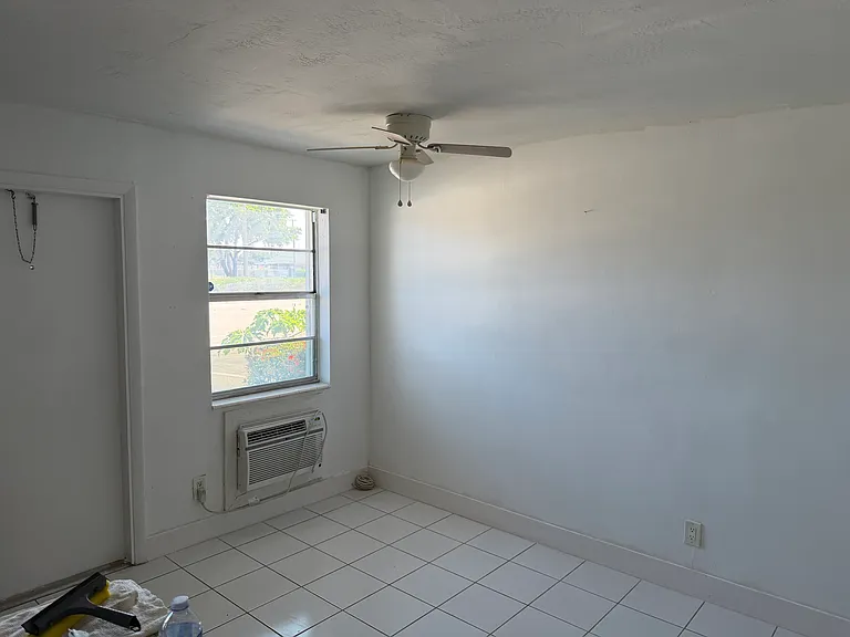 7401 Pines Blvd #109 — Photo 7