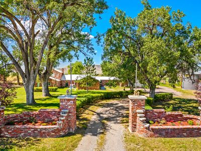 210 Simms Fairfield Rd, Fairfield, MT, 59436