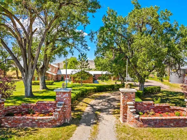 210 Simms Fairfield Rd, Fairfield, MT 59436